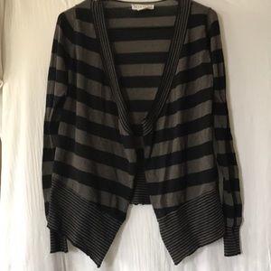 Billabong cardigan
